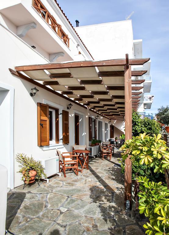 Arxontiko Hotell Tínos Exteriör bild