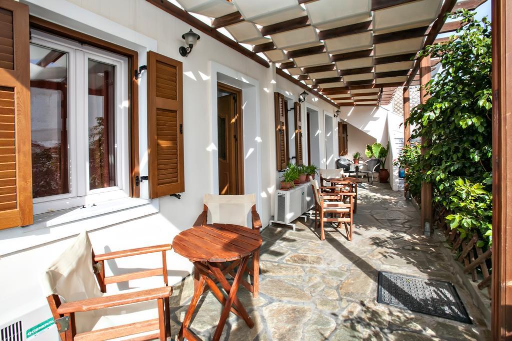 Arxontiko Hotell Tínos Exteriör bild