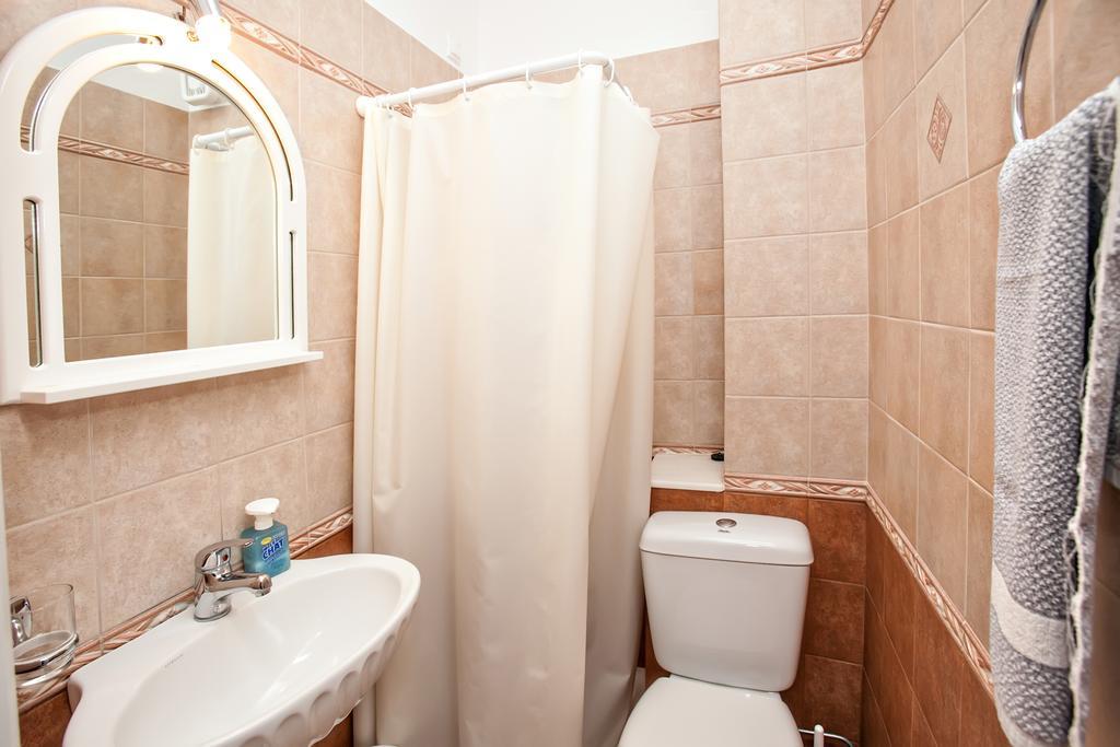 Arxontiko Hotell Tínos Exteriör bild