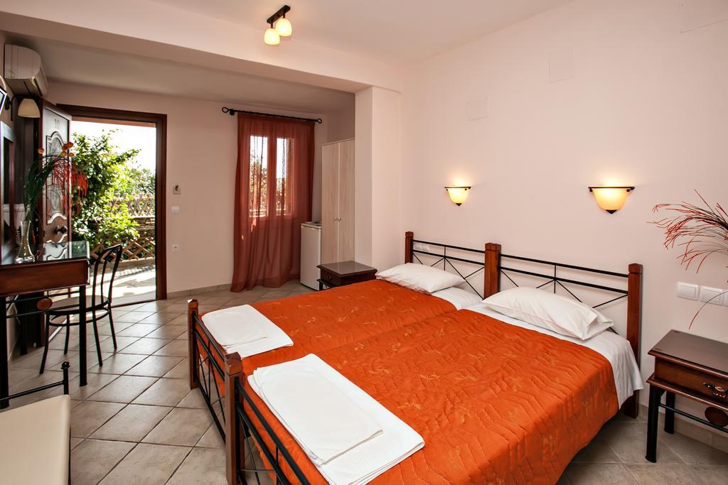Arxontiko Hotell Tínos Exteriör bild
