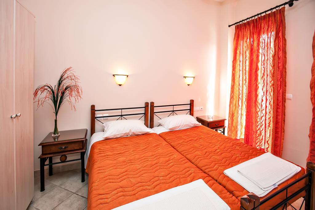 Arxontiko Hotell Tínos Exteriör bild