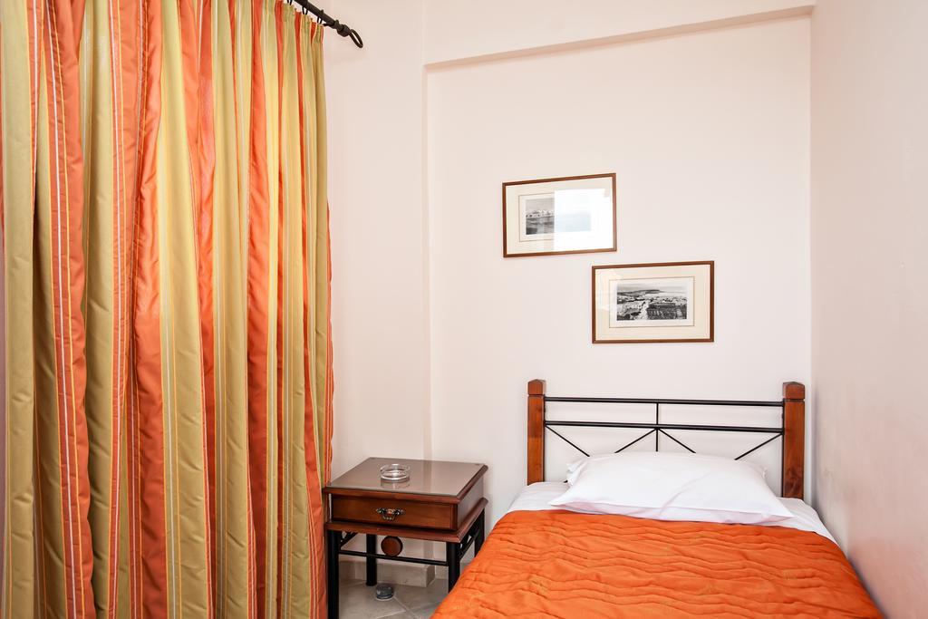 Arxontiko Hotell Tínos Exteriör bild